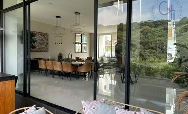 CASA EN VENTA, BOSQUE ESMERALDA