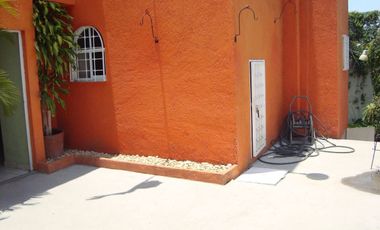 Residencia amueblada con alberca en Burgos, Cuernavaca