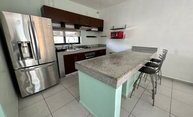 EN RENTA CASA AMUEBLADA Y CON PANELES SOLARES, PRIVADA KANAN | CONKAL |