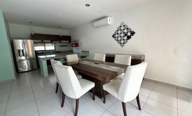 EN RENTA CASA AMUEBLADA Y CON PANELES SOLARES, PRIVADA KANAN | CONKAL |