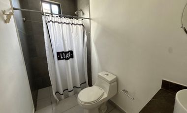 EN RENTA CASA AMUEBLADA Y CON PANELES SOLARES, PRIVADA KANAN | CONKAL |