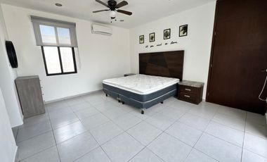 EN RENTA CASA AMUEBLADA Y CON PANELES SOLARES, PRIVADA KANAN | CONKAL |