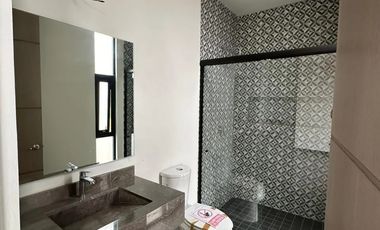 CASA EN VENTA EN FRACC. CAPELLANA, JESUS DEL MONTE, MORELIA