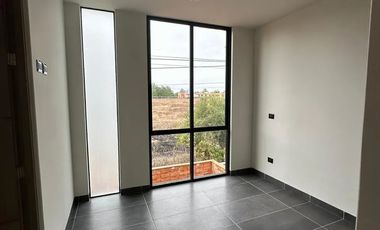 CASA EN VENTA EN FRACC. CAPELLANA, JESUS DEL MONTE, MORELIA