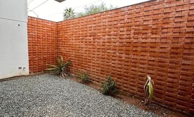 CASA EN VENTA EN FRACC. CAPELLANA, JESUS DEL MONTE, MORELIA