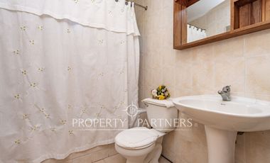 Parcela con Dos Casas en Condominio Consolidado: Espacio, Privacidad y Gran Plusvalía.