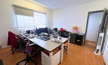 Casa Con uso de Suelo para Oficina En Renta, Colonia Del Valle Centro