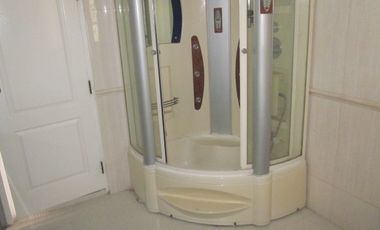 บ้านเดี่ยว 2 ชั้น วิจิตราธานี บางนา-ตราด ทำเลที่สะดวกต่อการเดินทาง โดยสามารถเข้า-ออกได้จาก ถนนบางนา-ตราด (ทางหลวงหมายเลข 34)