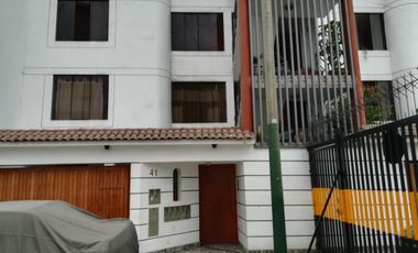 Alquilo lindo departamento en el distrito de Santiago de Surco - 3er Piso