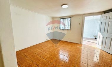 casa remodelada en La Cisterna/ a pasos del Metro