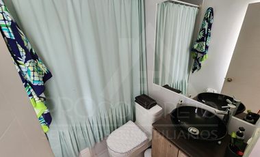 Casa En Venta En El Manzano Tiltil, 3d+3b Y 2e, Condominio Seguro