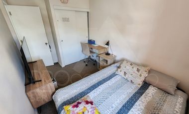Casa En Venta En El Manzano Tiltil, 3d+3b Y 2e, Condominio Seguro