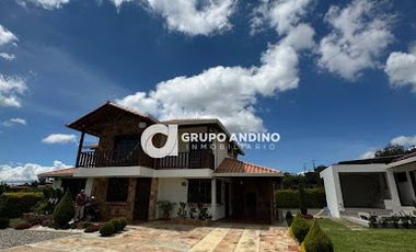 VENTA de CASA CAMPESTRE en BUCARAMANGA