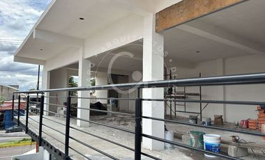 Locales para renta de Plaza Echegaray en Construccion