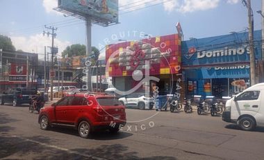 Locales para renta de Plaza Echegaray en Construccion