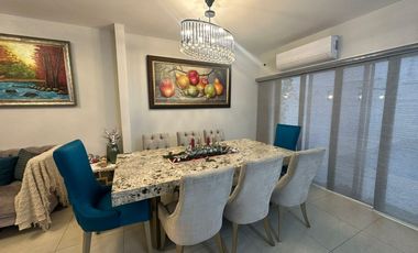 Casa en URB ARBOLETTA con Piscina  via Daule  Salitre