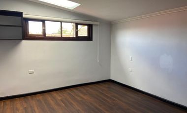 Casa en renta con área verde, Challuabamba