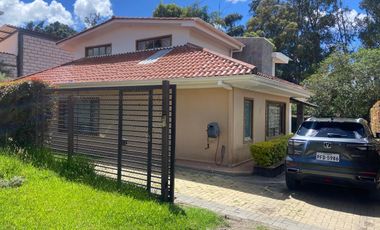 Casa en renta con área verde, Challuabamba