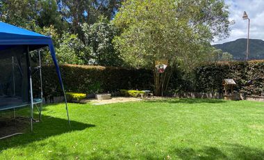 Casa en renta con área verde, Challuabamba