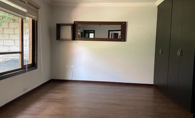 Casa en renta con área verde, Challuabamba