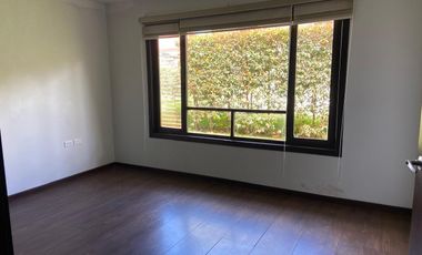 Casa en renta con área verde, Challuabamba