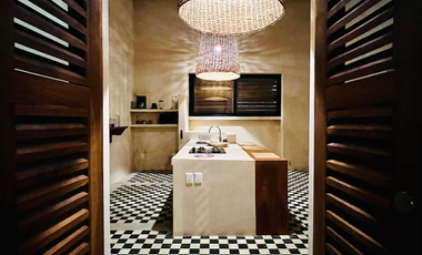 CASA EN RENTA MERIDA, CENTRO, AMUEBLADA, DISPONIBLE.