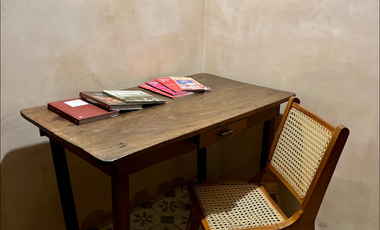 CASA EN RENTA MERIDA, CENTRO, AMUEBLADA, DISPONIBLE.