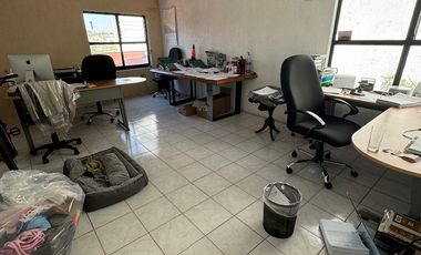 Oficinas rentadas en VENTA, ubicadas en San Lucas Tepetlacalco Cod. OV327