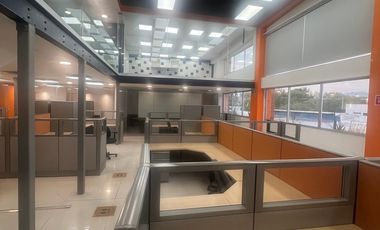 Oficinas rentadas en VENTA, ubicadas en San Lucas Tepetlacalco Cod. OV327