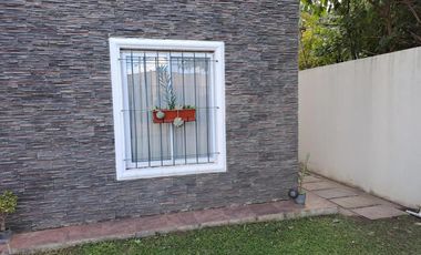 Casa en venta - 3 Dormitorios 2 Baños - General Rodríguez
