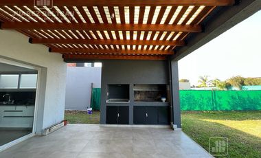 CASA EN VENTA - VERANDAS 7 SOLES - 3 DORMITORIOS