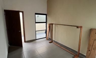 CASA DE UN SOLO NIVEL EN RENTA EN COLONIA PLAN DE AYALA