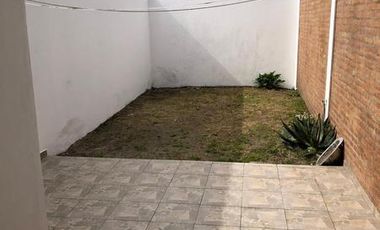 PH en Ezeiza Laprida 161