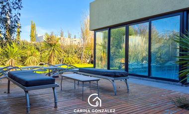 ALQUILER CASA NIVEL GERENCIAL -3 DORMITORIOS -PILETA CLIMATIZADA-CENTENARIO -NQN