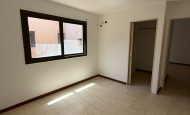 ALQUILER - General Paz - 1 dorm - edif c/ terraza y asador