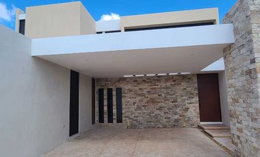 CASA EN VENTA EN TEMOZON NORTE, MERIDA