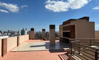 Alquiler - General Paz - 2 Dormitorios y 2 baños- Balcon frente!