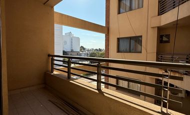 Alquiler - General Paz - 2 Dormitorios y 2 baños- Balcon frente!