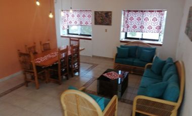 RENTO DEPARTAMENTO AMUEBLADO MUY AMPLIO  EXCELENTE UBICACION