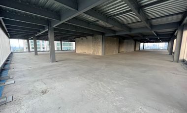 PISO COMPLETO DE OFICINAS EN VENTA EN ZONA ANDARES TRIPLE A