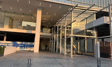 PISO COMPLETO DE OFICINAS EN VENTA EN ZONA ANDARES TRIPLE A