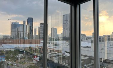 PISO COMPLETO DE OFICINAS EN VENTA EN ZONA ANDARES TRIPLE A