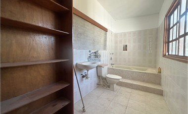 Casa venta sobre carretera Querétaro-Irapuato, Laureles 1,500,000 ArnCue EMC