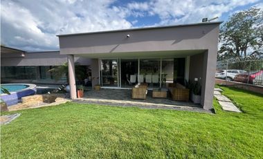 Casa campestre en venta en Armenia