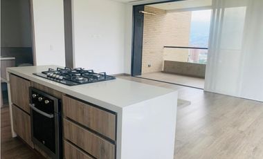 Apartamento en Arriendo en El Poblado sector Balsos