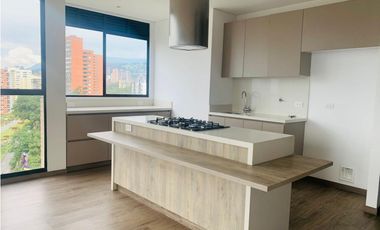 Apartamento en Arriendo en El Poblado sector Balsos