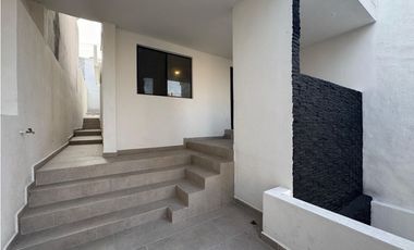 Casa en venta en Lomas del Roble en San Nicolás