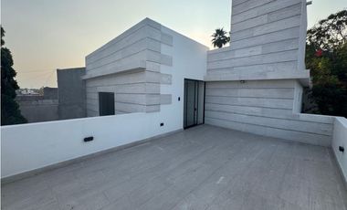 Casa en venta en Lomas del Roble en San Nicolás