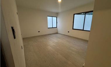 Casa en venta en Lomas del Roble en San Nicolás