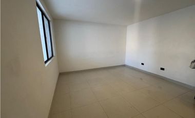 Casa en venta en Lomas del Roble en San Nicolás